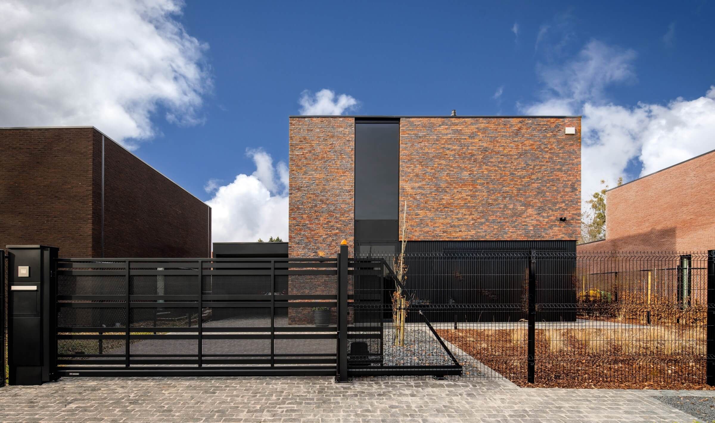 Zaun – wie wählt man die ideale Lösung für Ihr Grundstück?