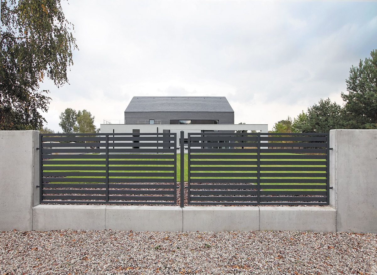 Grundstückszäune kombiniert mit Beton